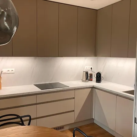 Skynest F110 Apartamento